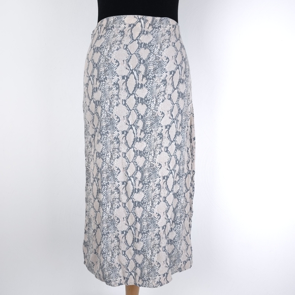 American Eagle Outfitters Animal Print Pencil Midi Skirt Size M - Picture 4 of 13